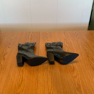 SHEIN boots.  BLACK.  Size 41.  NEW!